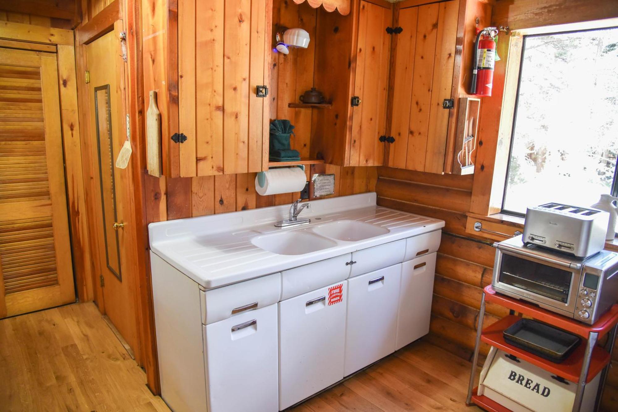 Bear Bait Cabin In Upper Valley With High Speed Wifi Red River Exterior photo