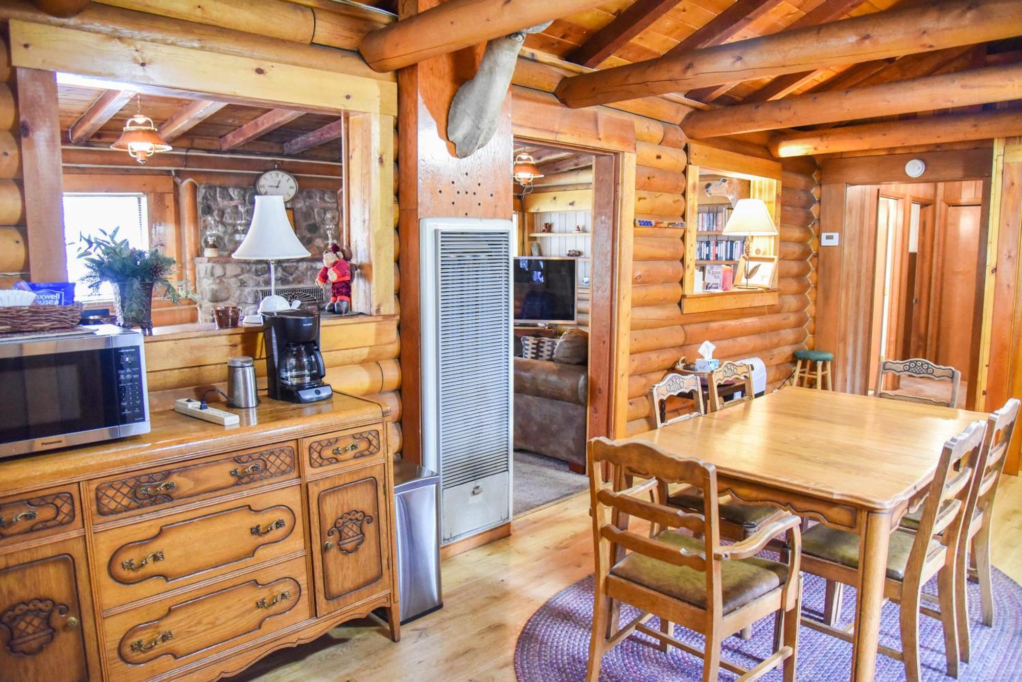 Bear Bait Cabin In Upper Valley With High Speed Wifi Red River Exterior photo